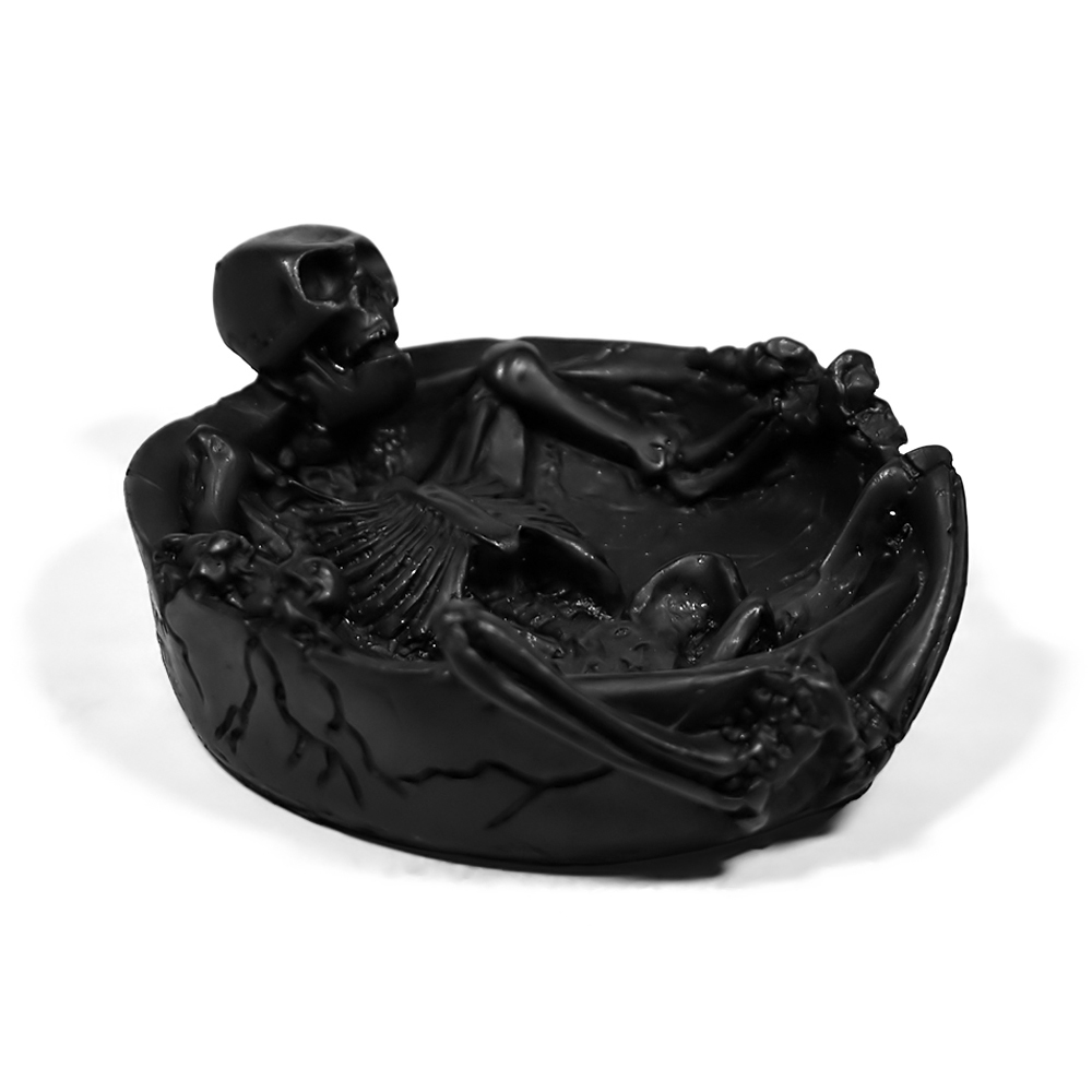 Resin Skeleton Ashtray For Home (Black)
